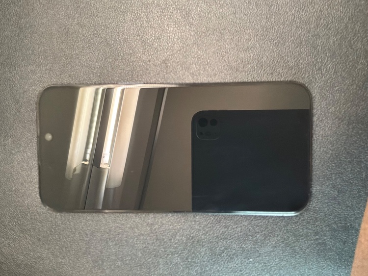 iPhone iPhone 15 Pro Max 512GB Softbank（スマホ）の商品画像 - 査定依頼日：2026年8月29日 - 最高査定価格：99,000円