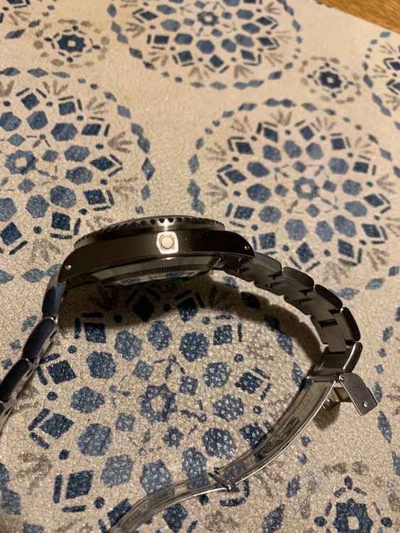 ロレックス シードゥエラー 1660（高級時計）の商品画像 - 査定依頼日：2025年10月25日 - 最高査定価格：1,300,000円