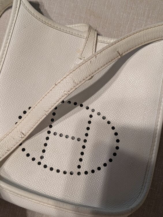 エブリン（ブランドバッグ）の商品画像 - 査定依頼日：2025年10月5日 - 最高査定価格：200,000円