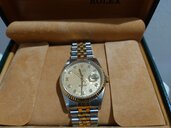 16233G（高級時計）の商品画像 - 査定依頼日：2026年1月22日 - 最高査定価格：1,100,000円