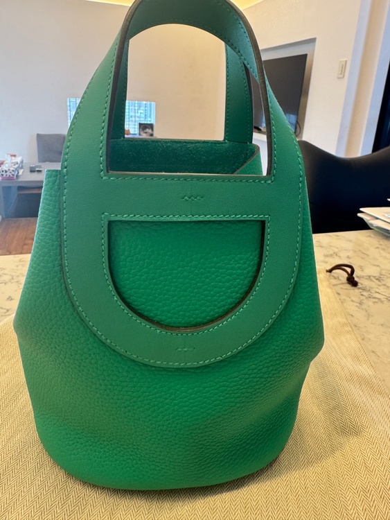 インザループ18（ブランドバッグ）の商品画像 - 査定依頼日：2026年4月5日 - 最高査定価格：510,000円