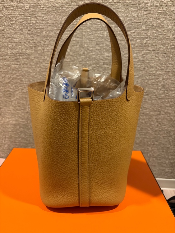 ピコ18 ビスキュイ　K刻印（ブランドバッグ）の商品画像 - 査定依頼日：2026年5月12日 - 最高査定価格：550,000円