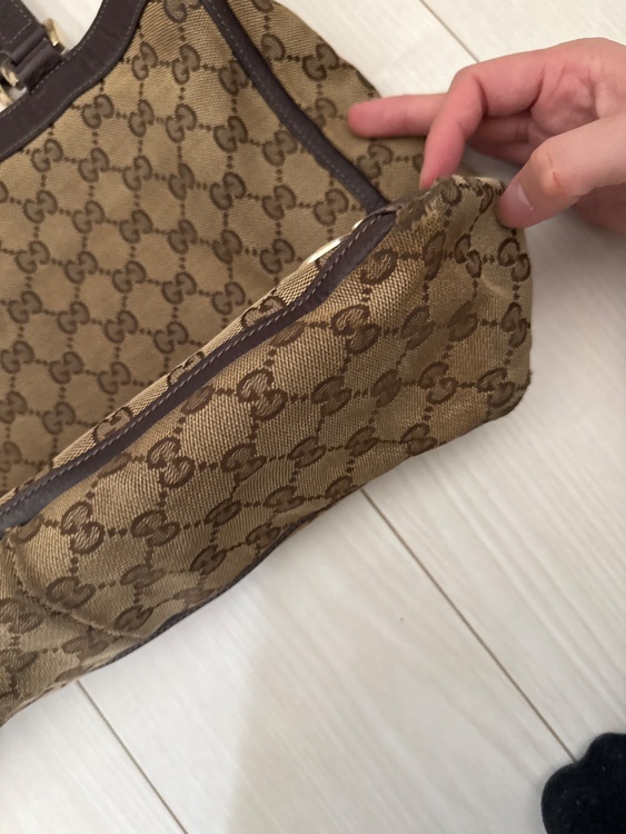 グッチ　GCスプリーム　（ブランドバッグ）の商品画像 - 査定依頼日：2025年10月31日 - 最高査定価格：20,000円