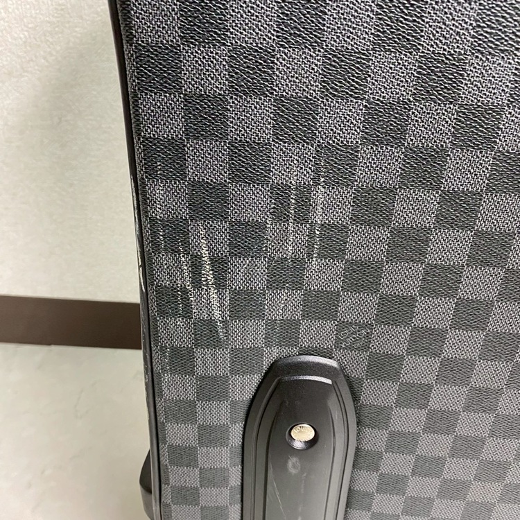 キャリーバック（ブランドバッグ）の商品画像 - 査定依頼日：2026年3月4日 - 最高査定価格：90,000円