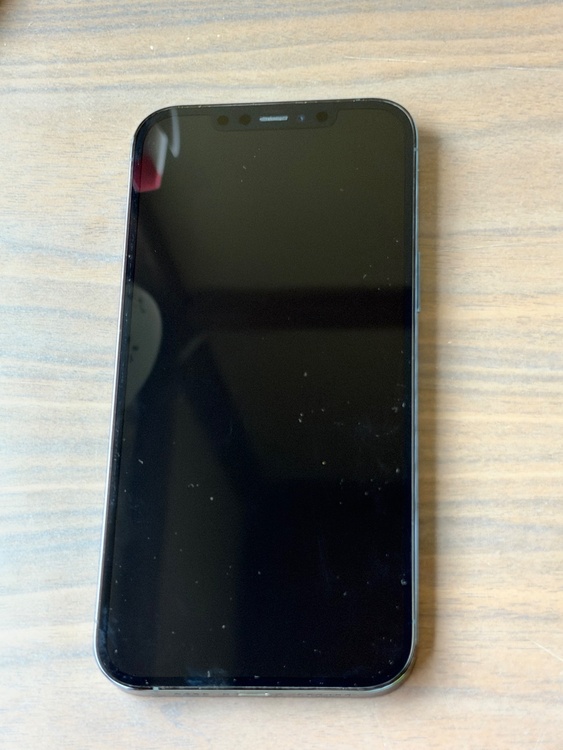iPhone iPhone 12 Pro Max 128GB au（スマホ）の商品画像 - 査定依頼日：2026年9月26日 - 最高査定価格：32,000円