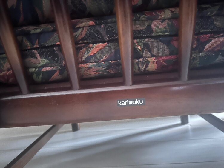 カリモク　ソファ（家具・寝具）の商品画像 - 査定依頼日：2025年3月23日 - 最高査定価格：6,000円