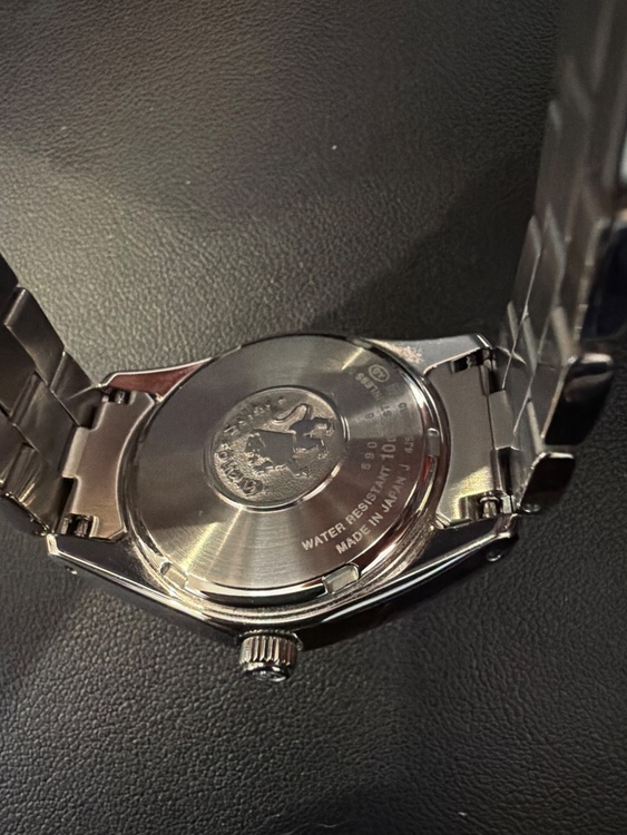 STGF069（高級時計）の商品画像 - 査定依頼日：2026年2月10日 - 最高査定価格：120,000円