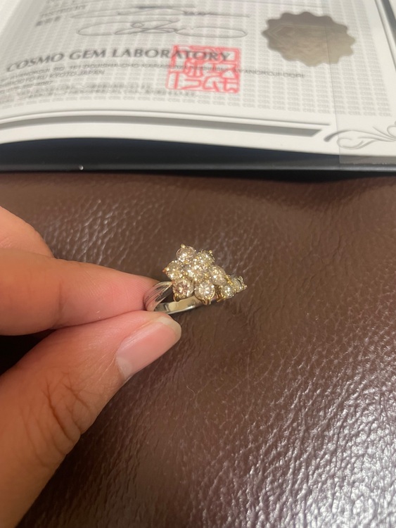 プラチナ金フラワーカットブラウンダイヤモンドリング（金・貴金属）の商品画像 - 査定依頼日：2025年10月26日 - 最高査定価格：70,000円