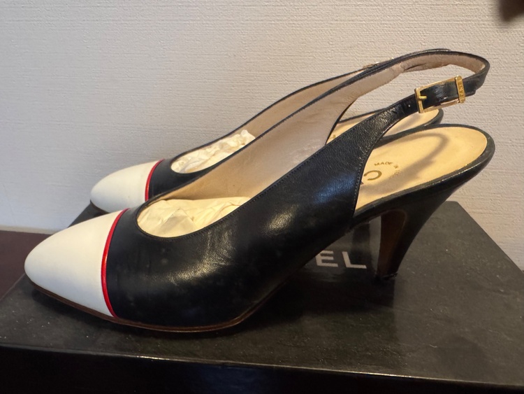 サンダル（ブランド財布・小物）の商品画像 - 査定依頼日：2026年1月5日 - 最高査定価格：8,000円