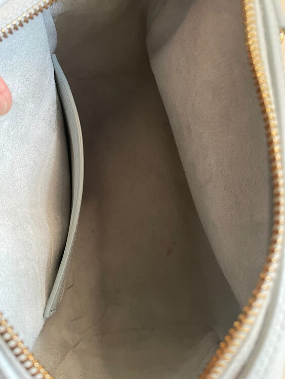 セリーヌ  （ブランドバッグ）の商品画像 - 査定依頼日：2025年2月22日 - 最高査定価格：160,000円