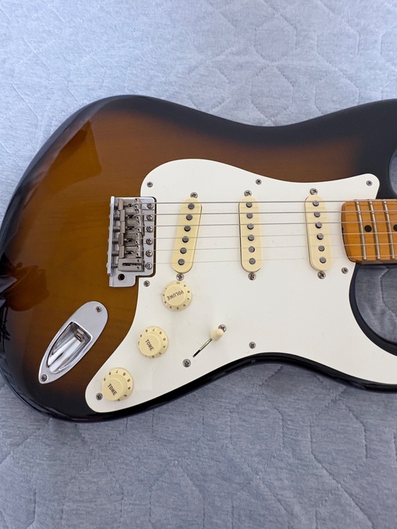 2023年製ストラトキャスタ　Eric Johnson1954 Virginia（ピアノ・楽器・PA機材）の商品画像 - 査定依頼日：2026年5月3日 - 最高査定価格：220,000円