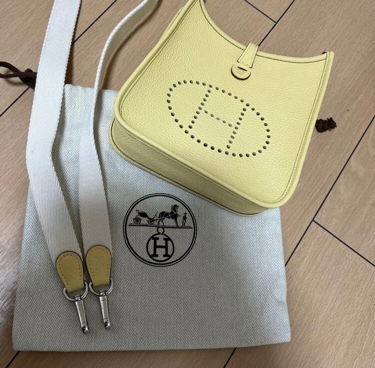 エルメス エブリン （ブランドバッグ）の商品画像 - 査定依頼日：2025年1月23日 - 最高査定価格：300,000円