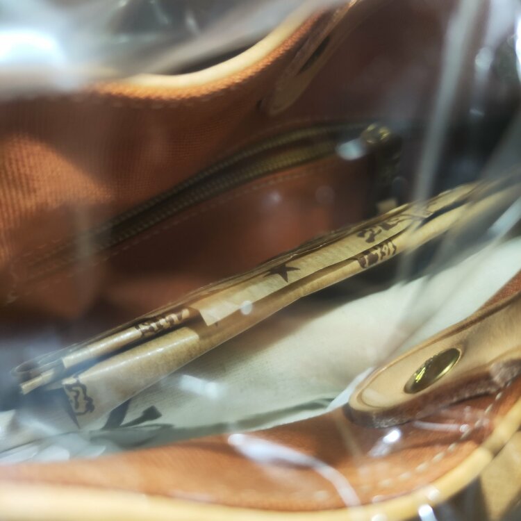 その他 その他 （ブランドバッグ）の商品画像 - 査定依頼日：2026年4月11日 - 最高査定価格：100,000円