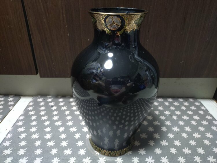 （山治陶苑）の刻印がある花瓶（美術品・骨董品）の商品画像 - 査定依頼日：2026年5月10日 - 最高査定価格：100,000円