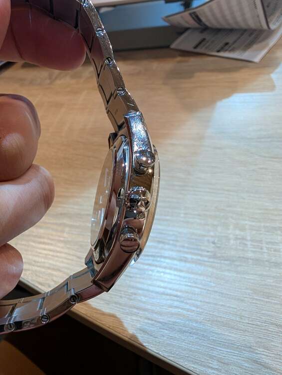 ゼニス エルプリメロ 03.2040.4061/01.M2040（高級時計）の商品画像 - 査定依頼日：2025年2月8日 - 最高査定価格：550,000円