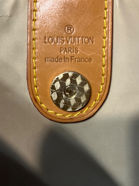 ショルダーばつく（ブランドバッグ）の商品画像 - 査定依頼日：2026年3月3日 - 最高査定価格：100,000円