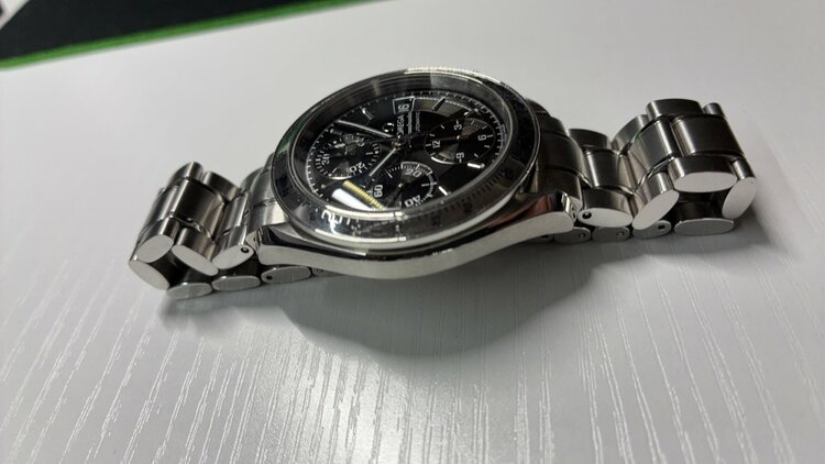 オメガ スピードマスター 5（高級時計）の商品画像 - 査定依頼日：2026年4月6日 - 最高査定価格：250,000円