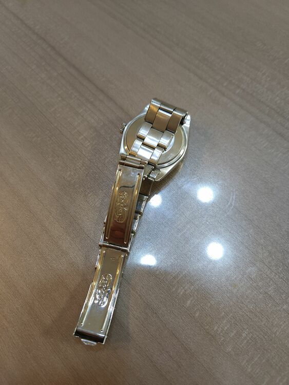 RolexオイスターパーペチュアルデイトRef.1500（高級時計）の商品画像 - 査定依頼日：2025年6月11日 - 最高査定価格：400,000円