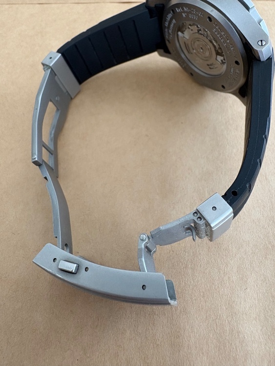 その他 その他 M1-28-62 ka（高級時計）の商品画像 - 査定依頼日：2026年4月25日 - 最高査定価格：100,000円