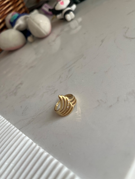 金の指輪　k18 11号（金・貴金属）の商品画像 - 査定依頼日：2025年6月17日 - 最高査定価格：50,000円