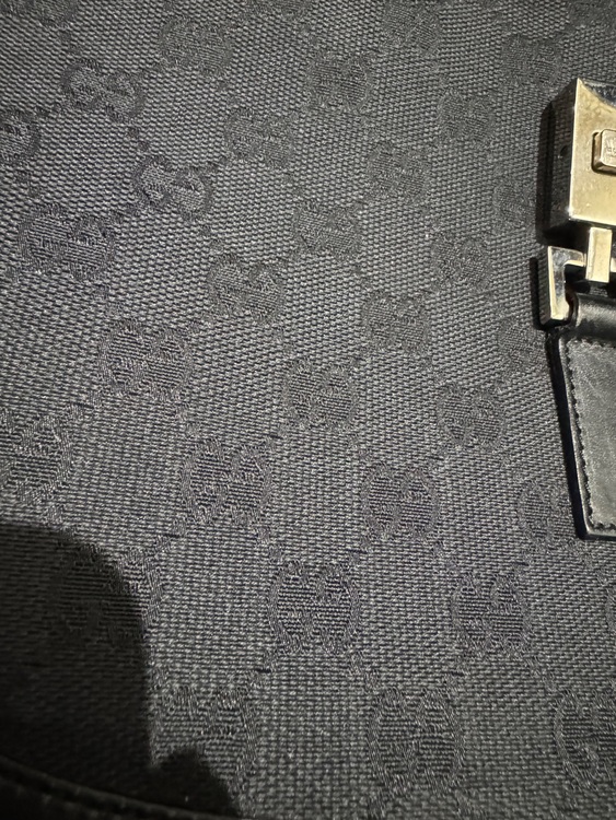 バック（ブランドバッグ）の商品画像 - 査定依頼日：2025年10月14日 - 最高査定価格：10,500円