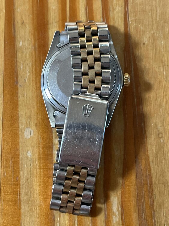 ロレックス デイデイト （高級時計）の商品画像 - 査定依頼日：2025年2月14日 - 最高査定価格：600,000円