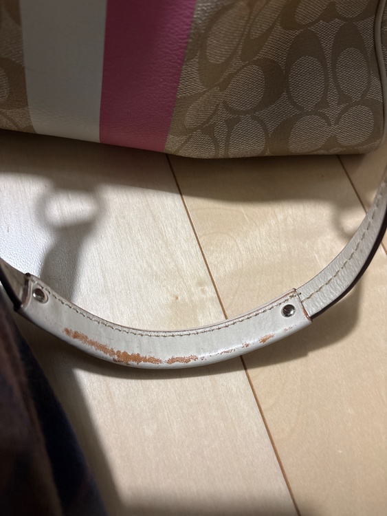 G1076-F14478（ブランドバッグ）の商品画像 - 査定依頼日：2026年9月23日 - 最高査定価格：6,000円