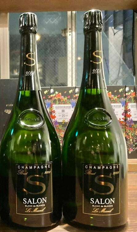 シャンパン サロン （お酒）の商品画像 - 査定依頼日：2025年5月9日 - 最高査定価格：550,000円