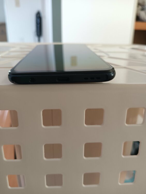OPPO OPPO Reno3 A 【SIMフリー】OPPO Reno3 A（スマホ）の商品画像 - 査定依頼日：2026年9月23日 - 最高査定価格：4,000円