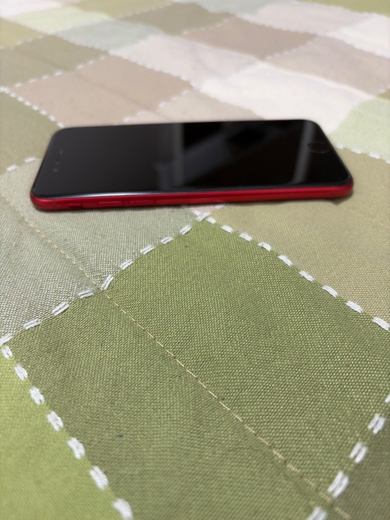 iPhone iPhone SE (第 2 世代) 64GB Softbank（スマホ）の商品画像 - 査定依頼日：2026年9月27日 - 最高査定価格：11,000円
