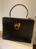 フェラガモ　ハンドバッグ（ブランドバッグ）の商品画像 - 査定依頼日：2025年9月26日 - 最高査定価格：12,000円