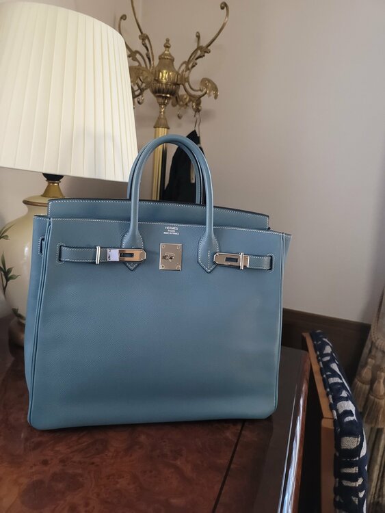 オータクロア32（ブランドバッグ）の商品画像 - 査定依頼日：2026年1月6日 - 最高査定価格：1,300,000円