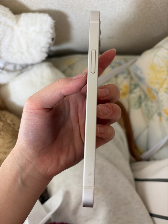 iPhone 12 256GB SIMフリー（スマホ）の商品画像 - 査定依頼日：2026年4月30日 - 最高査定価格：35,000円