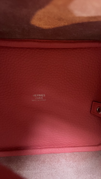 ローズアザレ　シルバー金具（ブランドバッグ）の商品画像 - 査定依頼日：2025年9月21日 - 最高査定価格：550,000円