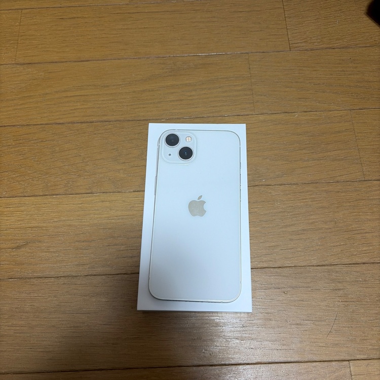 iPhone 13 128GB SIMフリー（スマホ）の商品画像 - 査定依頼日：2026年4月2日 - 最高査定価格：36,000円