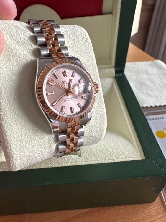 ロレックス デイトジャスト D24644（高級時計）の商品画像 - 査定依頼日：2025年4月2日 - 最高査定価格：1,150,000円