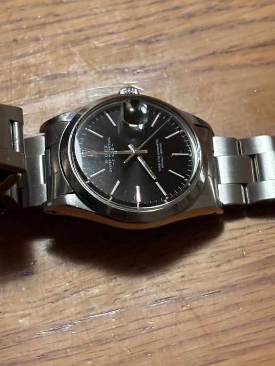 ロレックス パーペチュアル （高級時計）の商品画像 - 査定依頼日：2025年12月8日 - 最高査定価格：550,000円