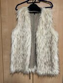 Theory ファーベスト（古着・ファッション）の商品画像 - 査定依頼日：2024年8月23日 - 最高査定価格：3,000円