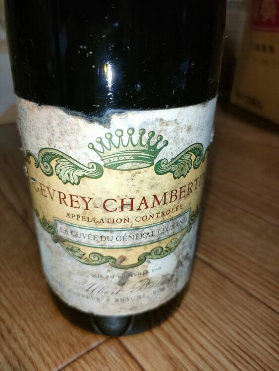 ジュヴレ シャンベルタン  ラ キューヴ ドゥ ジェネラル ルグラン1998年（お酒）の商品画像 - 査定依頼日：2025年9月8日 - 最高査定価格：300円