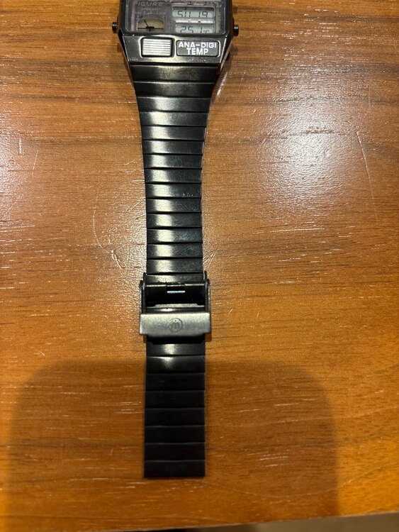 シチズン　ムーブメントインモーション（高級時計）の商品画像 - 査定依頼日：2025年1月19日 - 最高査定価格：5,100円