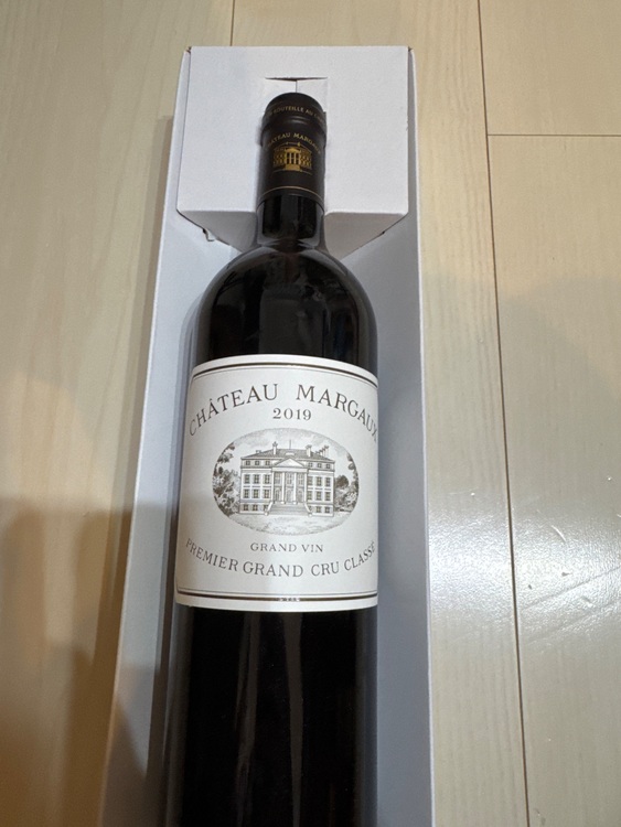 2019（お酒）の商品画像 - 査定依頼日：2025年6月30日 - 最高査定価格：62,000円