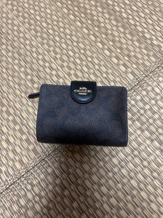 COACH財布（ブランド財布・小物）の商品画像 - 査定依頼日：2026年5月17日 - 最高査定価格：1,500円