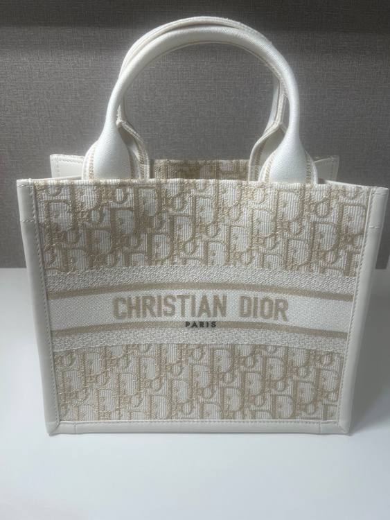 ディオール  （ブランドバッグ）の商品画像 - 査定依頼日：2025年12月20日 - 最高査定価格：150,000円