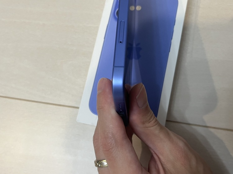 iPhone 16 128GB docomo（スマホ）の商品画像 - 査定依頼日：2026年1月14日 - 最高査定価格：100,000円