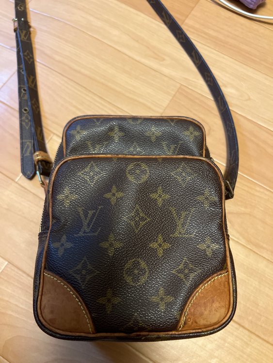 M45236（ブランドバッグ）の商品画像 - 査定依頼日：2022年9月20日 - 最高査定価格：25,000円