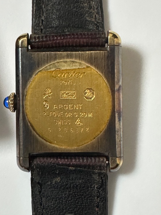 カルティエ タンク MM いぇm（高級時計）の商品画像 - 査定依頼日：2025年7月22日 - 最高査定価格：270,000円