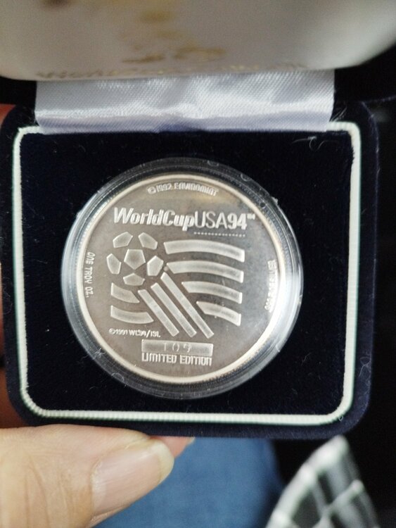 ワールドカップUSA94（金・貴金属）の商品画像 - 査定依頼日：2026年2月26日 - 最高査定価格：14,000円