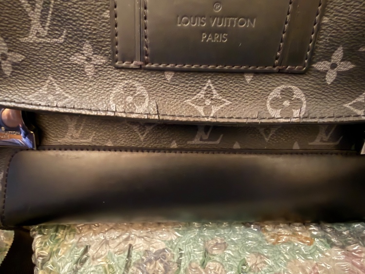 メッセンジャー・ヴォワヤージュ（ブランドバッグ）の商品画像 - 査定依頼日：2025年12月12日 - 最高査定価格：80,000円