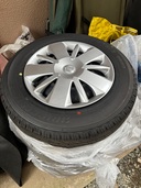 タイヤ ホイールセット 4本（カー用品）の商品画像 - 査定依頼日：2025年6月13日 - 最高査定価格：4,500円