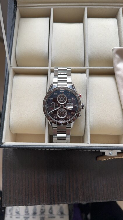 タグホイヤー カレラ cv2a1（高級時計）の商品画像 - 査定依頼日：2025年6月2日 - 最高査定価格：220,000円